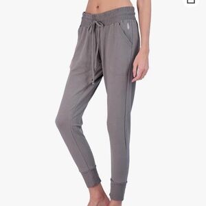 Free People Movement Sunny Skinny Sweatpants joggers Gray Extra Small (XS)